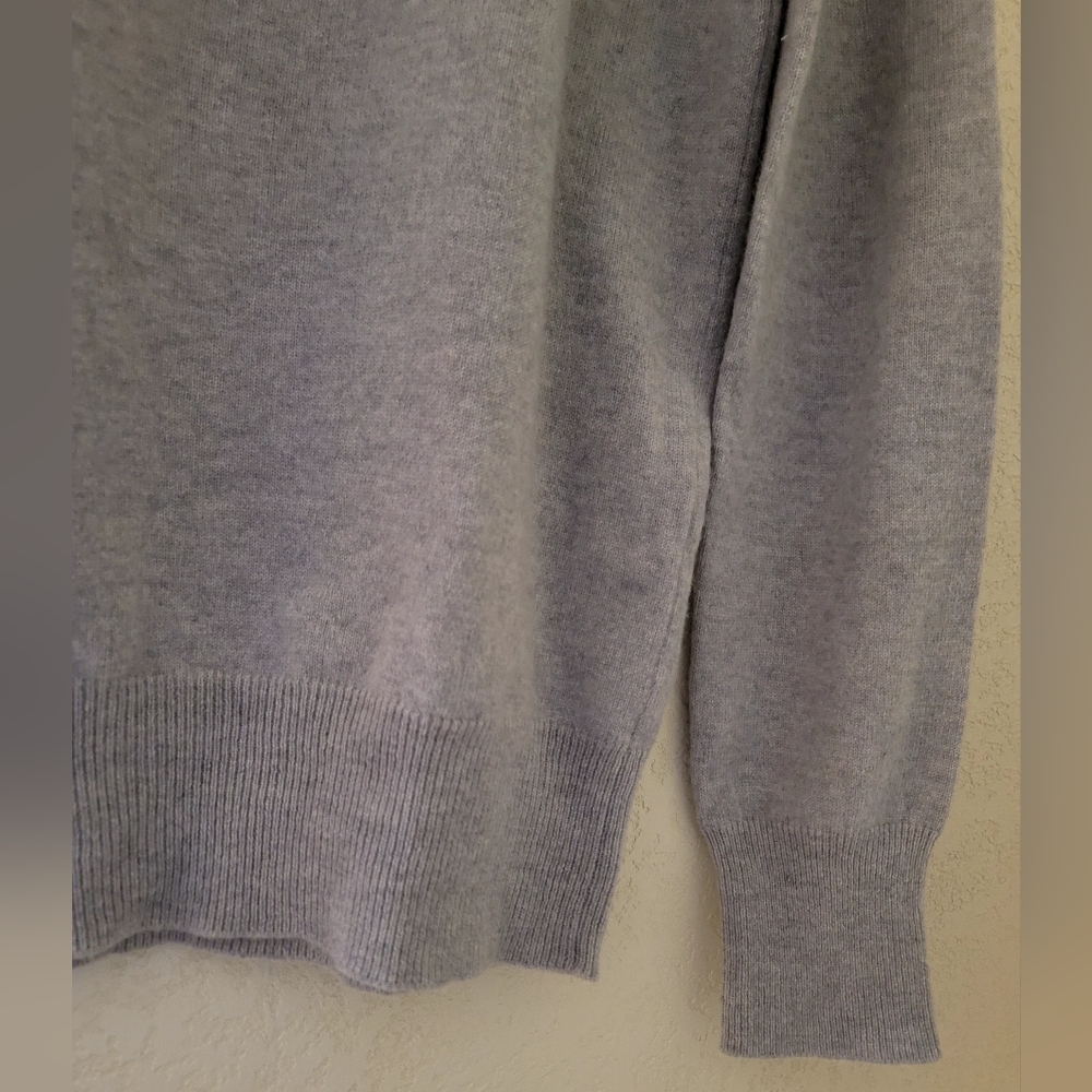 Each x Other Sweater Gray Patched 100% Cashmere Relaxed Fit V-neck Size XS - Picture 7 of 13